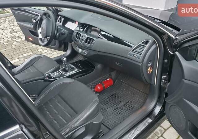 Черный Рено Лагуна, объемом двигателя 2 л и пробегом 281 тыс. км за 7400 $, фото 24 на Automoto.ua