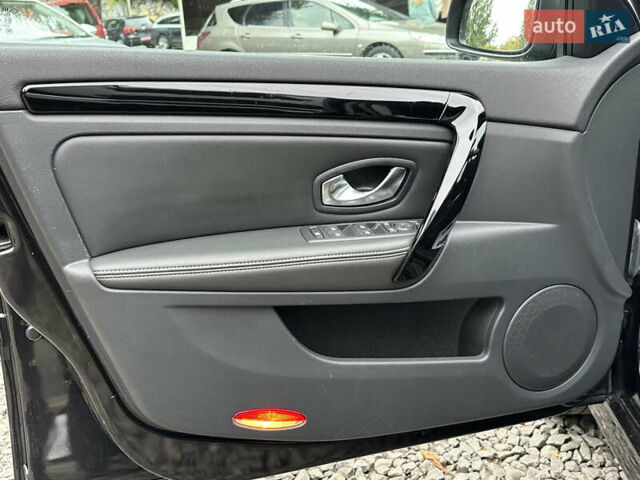 Чорний Рено Лагуна, об'ємом двигуна 2 л та пробігом 227 тис. км за 9850 $, фото 10 на Automoto.ua