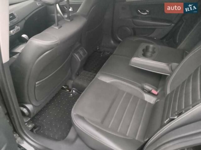 Черный Рено Лагуна, объемом двигателя 1.5 л и пробегом 250 тыс. км за 5500 $, фото 36 на Automoto.ua