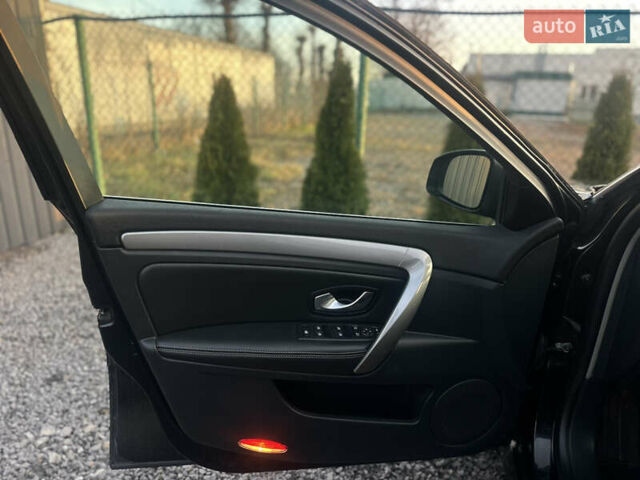 Черный Рено Лагуна, объемом двигателя 2 л и пробегом 190 тыс. км за 9000 $, фото 20 на Automoto.ua