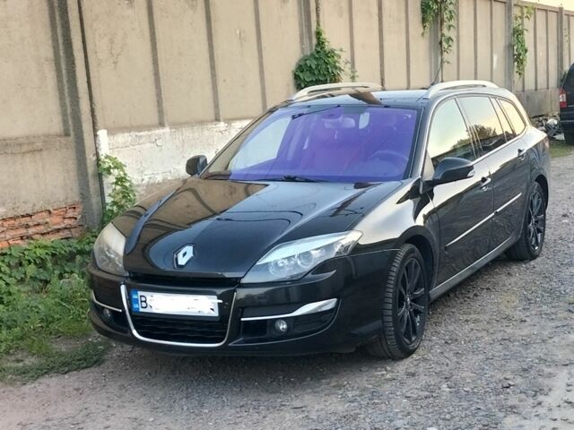 Черный Рено Лагуна, объемом двигателя 1.5 л и пробегом 320 тыс. км за 6700 $, фото 4 на Automoto.ua