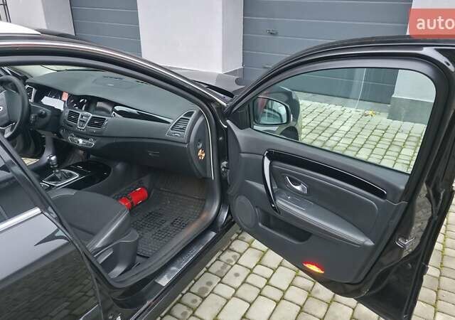 Черный Рено Лагуна, объемом двигателя 2 л и пробегом 281 тыс. км за 7400 $, фото 27 на Automoto.ua