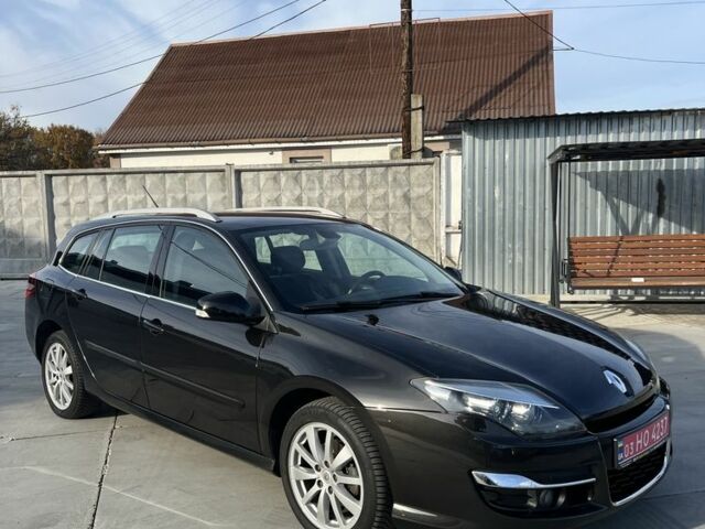 Черный Рено Лагуна, объемом двигателя 1.5 л и пробегом 241 тыс. км за 9600 $, фото 4 на Automoto.ua