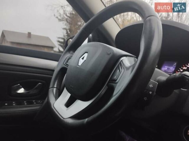 Черный Рено Лагуна, объемом двигателя 1.5 л и пробегом 250 тыс. км за 5500 $, фото 15 на Automoto.ua