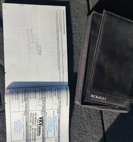 Чорний Рено Лагуна, об'ємом двигуна 1.5 л та пробігом 226 тис. км за 10200 $, фото 46 на Automoto.ua