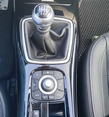 Чорний Рено Лагуна, об'ємом двигуна 1.5 л та пробігом 226 тис. км за 10200 $, фото 25 на Automoto.ua