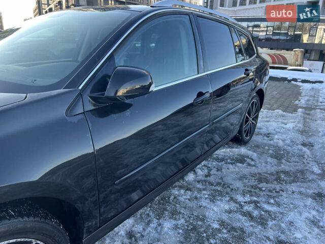 Черный Рено Лагуна, объемом двигателя 2 л и пробегом 258 тыс. км за 8300 $, фото 3 на Automoto.ua