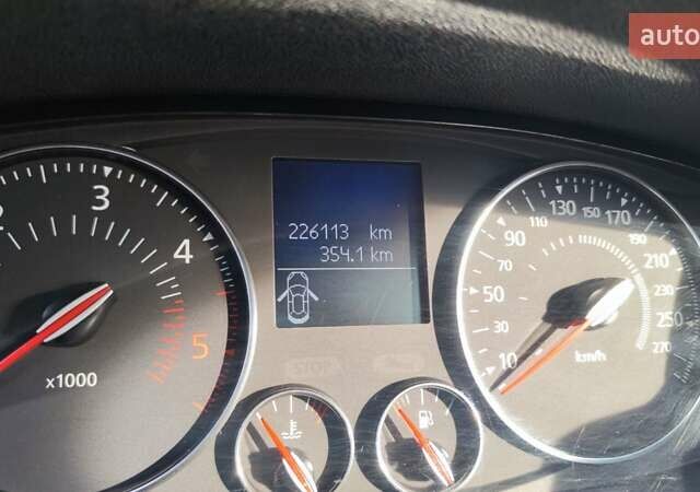 Чорний Рено Лагуна, об'ємом двигуна 1.5 л та пробігом 226 тис. км за 10200 $, фото 45 на Automoto.ua