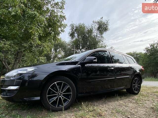 Черный Рено Лагуна, объемом двигателя 2 л и пробегом 251 тыс. км за 9800 $, фото 7 на Automoto.ua