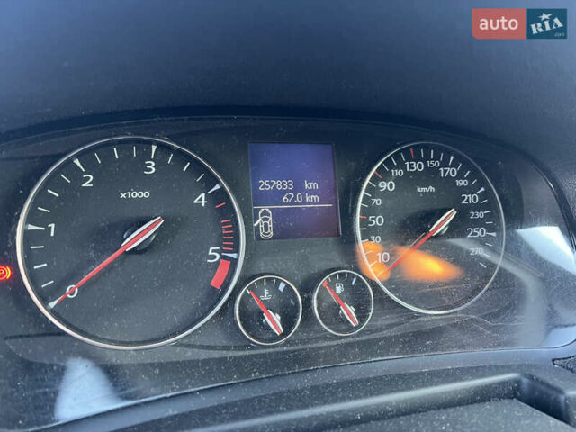 Черный Рено Лагуна, объемом двигателя 2 л и пробегом 258 тыс. км за 8300 $, фото 11 на Automoto.ua