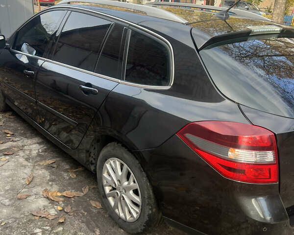 Черный Рено Лагуна, объемом двигателя 1.46 л и пробегом 190 тыс. км за 8400 $, фото 5 на Automoto.ua