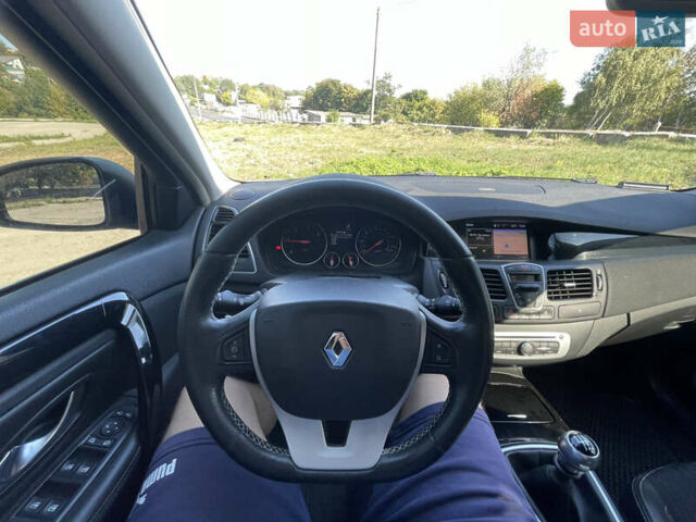 Черный Рено Лагуна, объемом двигателя 2.02 л и пробегом 307 тыс. км за 8500 $, фото 12 на Automoto.ua