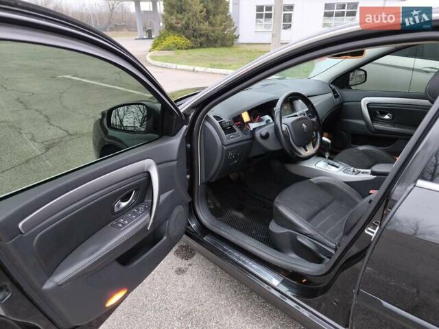 Черный Рено Лагуна, объемом двигателя 1.5 л и пробегом 230 тыс. км за 9500 $, фото 14 на Automoto.ua