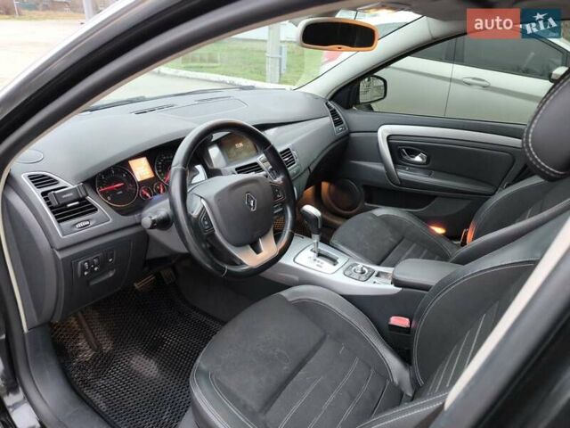 Черный Рено Лагуна, объемом двигателя 1.5 л и пробегом 230 тыс. км за 9500 $, фото 18 на Automoto.ua