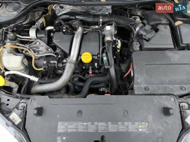 Черный Рено Лагуна, объемом двигателя 1.5 л и пробегом 230 тыс. км за 9500 $, фото 22 на Automoto.ua