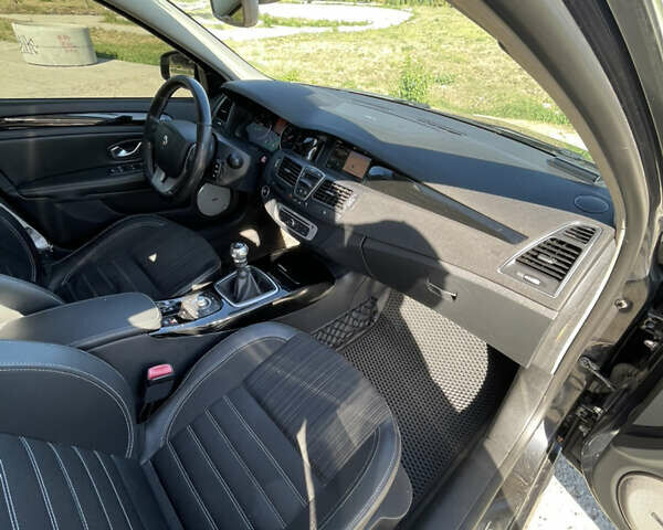 Черный Рено Лагуна, объемом двигателя 2.02 л и пробегом 307 тыс. км за 8500 $, фото 21 на Automoto.ua