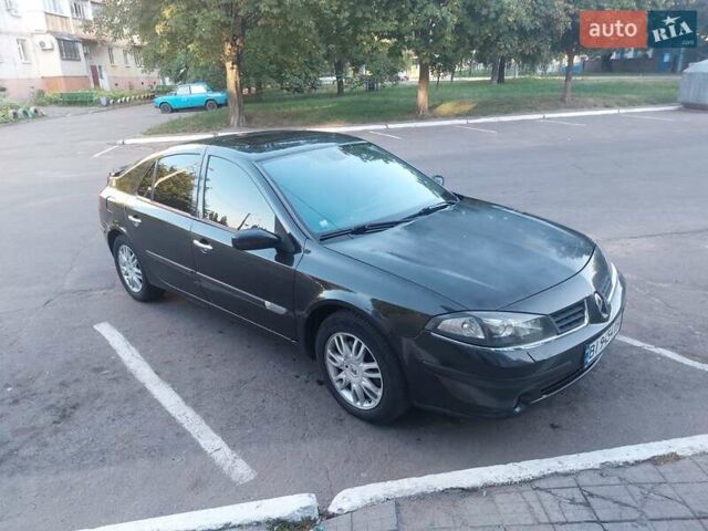 Черный Рено Лагуна, объемом двигателя 2.2 л и пробегом 317 тыс. км за 3500 $, фото 2 на Automoto.ua