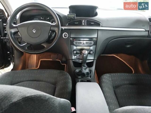 Черный Рено Лагуна, объемом двигателя 2 л и пробегом 173 тыс. км за 5200 $, фото 17 на Automoto.ua