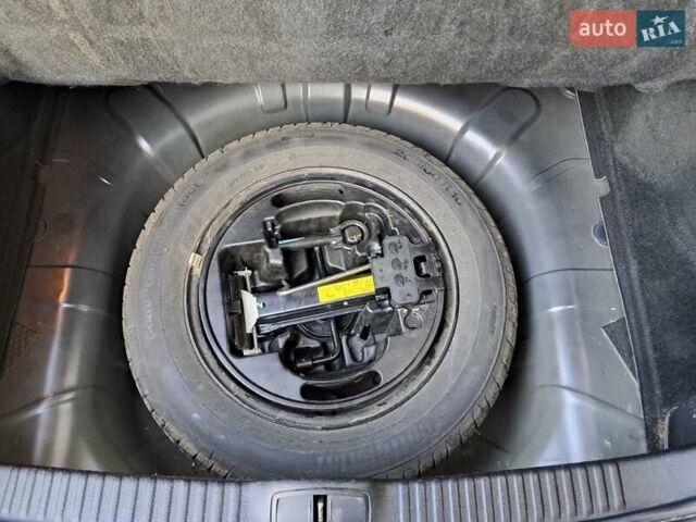 Черный Рено Лагуна, объемом двигателя 1.6 л и пробегом 99 тыс. км за 5300 $, фото 37 на Automoto.ua