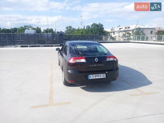 Черный Рено Лагуна, объемом двигателя 1.5 л и пробегом 210 тыс. км за 5100 $, фото 4 на Automoto.ua