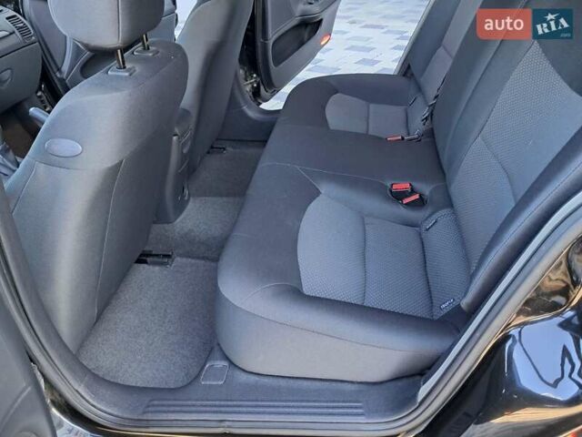 Черный Рено Лагуна, объемом двигателя 1.6 л и пробегом 99 тыс. км за 5300 $, фото 25 на Automoto.ua