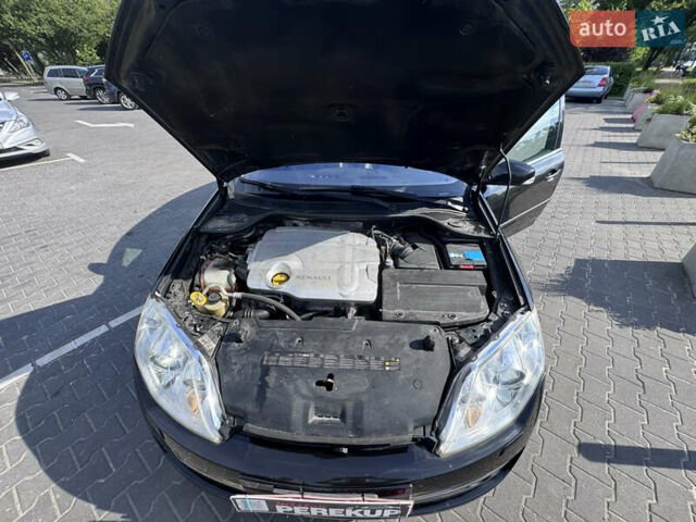 Черный Рено Лагуна, объемом двигателя 2 л и пробегом 274 тыс. км за 7300 $, фото 31 на Automoto.ua