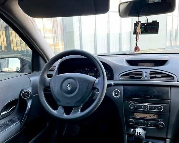 Чорний Рено Лагуна, об'ємом двигуна 1.6 л та пробігом 146 тис. км за 3550 $, фото 5 на Automoto.ua