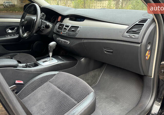 Рено Лагуна 2007 в Хмельницком на Automoto.ua Черный Рено Лагуна, объемом двигателя 2 л и пробегом 329 тыс. км за 5750 $, фото 16 на Automoto.ua