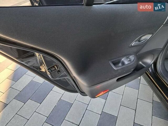 Черный Рено Лагуна, объемом двигателя 1.6 л и пробегом 99 тыс. км за 5300 $, фото 31 на Automoto.ua