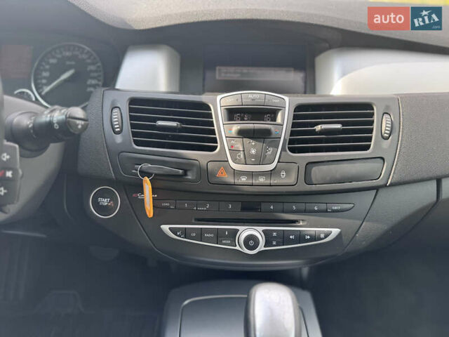 Черный Рено Лагуна, объемом двигателя 2 л и пробегом 274 тыс. км за 7300 $, фото 20 на Automoto.ua