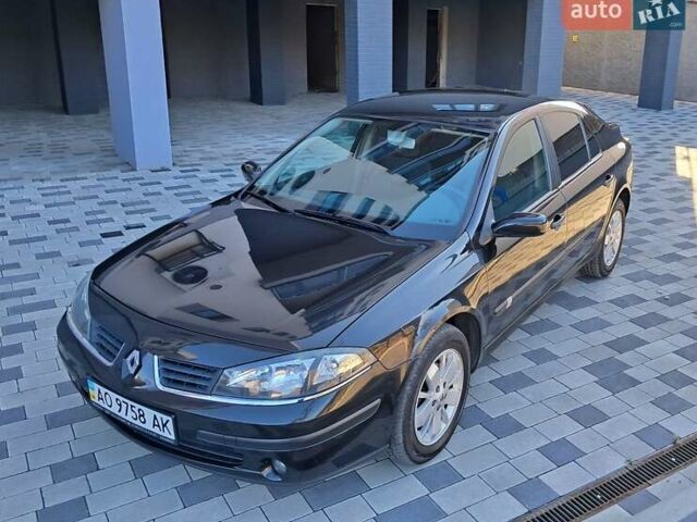 Черный Рено Лагуна, объемом двигателя 1.6 л и пробегом 99 тыс. км за 5300 $, фото 2 на Automoto.ua