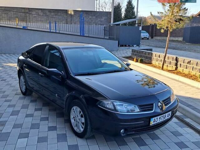 Черный Рено Лагуна, объемом двигателя 1.6 л и пробегом 99 тыс. км за 5300 $, фото 12 на Automoto.ua