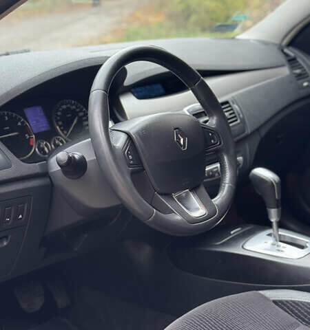 Рено Лагуна 2007 в Хмельницком на Automoto.ua Черный Рено Лагуна, объемом двигателя 2 л и пробегом 329 тыс. км за 5750 $, фото 18 на Automoto.ua