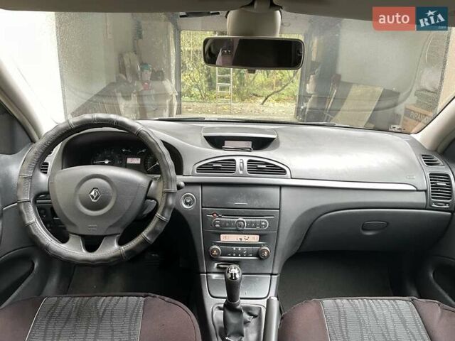 Чорний Рено Лагуна, об'ємом двигуна 1.6 л та пробігом 99 тис. км за 6800 $, фото 21 на Automoto.ua
