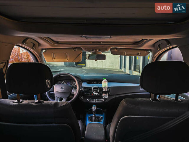 Черный Рено Лагуна, объемом двигателя 1.46 л и пробегом 423 тыс. км за 5800 $, фото 5 на Automoto.ua