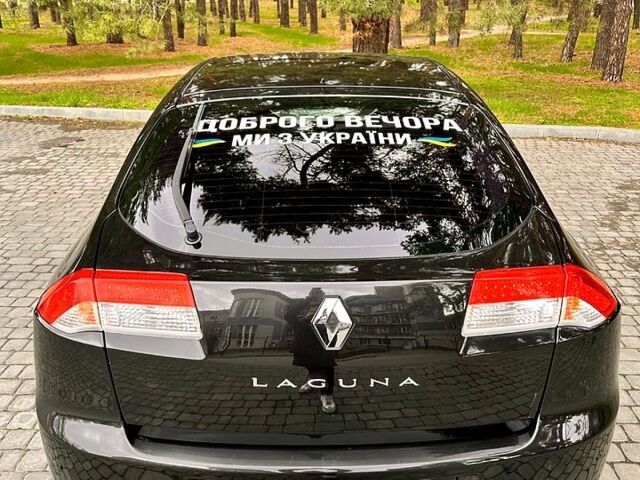 Черный Рено Лагуна, объемом двигателя 2 л и пробегом 299 тыс. км за 6200 $, фото 2 на Automoto.ua