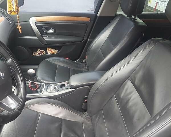 Черный Рено Лагуна, объемом двигателя 2 л и пробегом 344 тыс. км за 5800 $, фото 5 на Automoto.ua