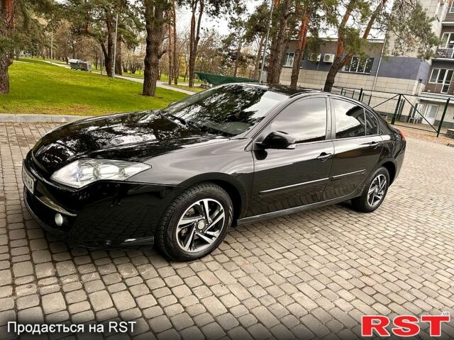 Черный Рено Лагуна, объемом двигателя 2 л и пробегом 299 тыс. км за 6200 $, фото 1 на Automoto.ua