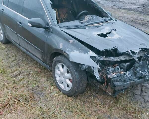 Черный Рено Лагуна, объемом двигателя 2 л и пробегом 310 тыс. км за 1000 $, фото 7 на Automoto.ua