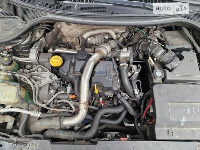 Рено Лагуна 2009 в Нежине на Automoto.ua Черный Рено Лагуна, объемом двигателя 1.5 л и пробегом 280 тыс. км за 6800 $, фото 9 на Automoto.ua