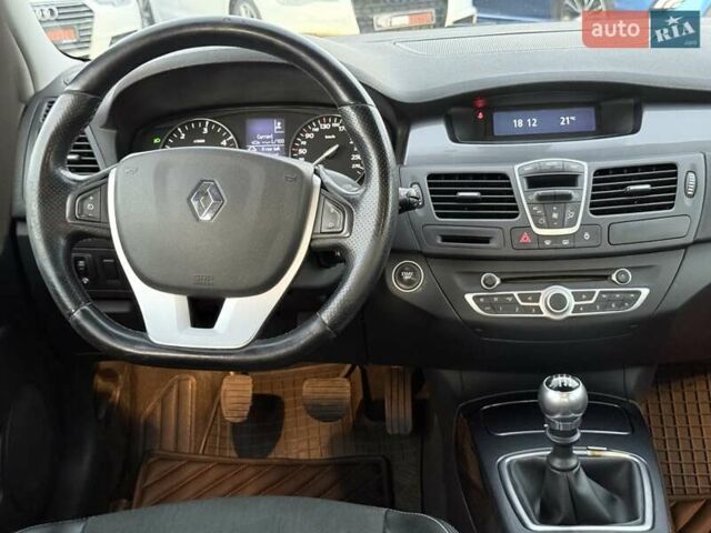Чорний Рено Лагуна, об'ємом двигуна 2 л та пробігом 250 тис. км за 6700 $, фото 16 на Automoto.ua