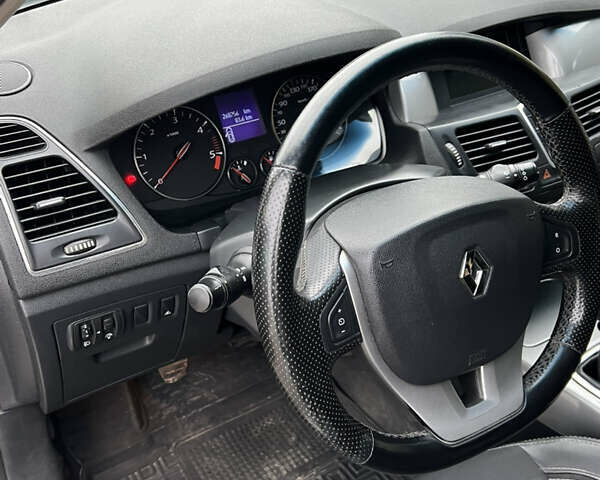 Черный Рено Лагуна, объемом двигателя 1.5 л и пробегом 268 тыс. км за 5699 $, фото 13 на Automoto.ua