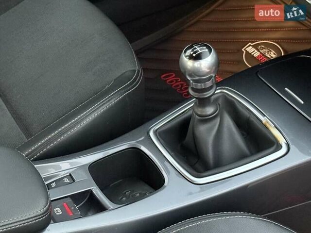 Чорний Рено Лагуна, об'ємом двигуна 2 л та пробігом 250 тис. км за 6700 $, фото 36 на Automoto.ua