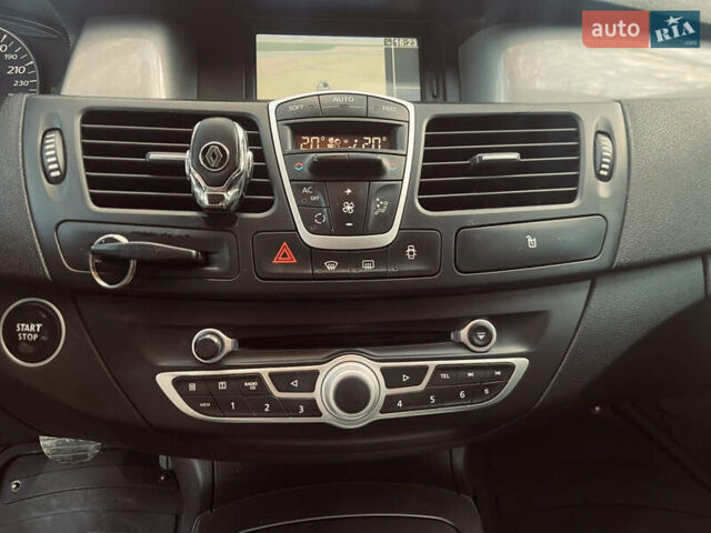 Чорний Рено Лагуна, об'ємом двигуна 1.46 л та пробігом 336 тис. км за 5700 $, фото 21 на Automoto.ua