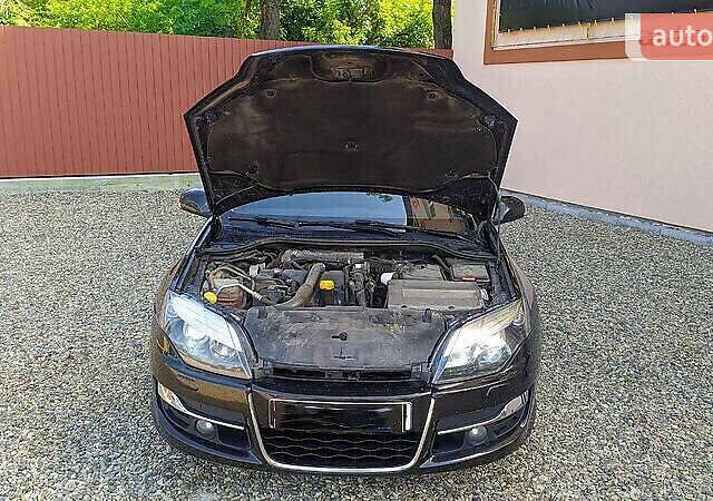 Черный Рено Лагуна, объемом двигателя 1.5 л и пробегом 307 тыс. км за 6300 $, фото 2 на Automoto.ua