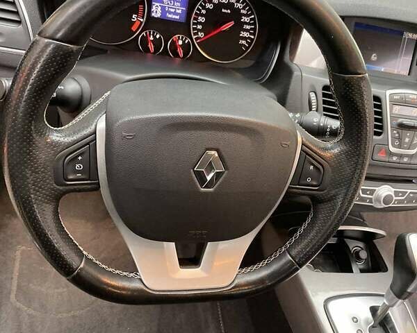 Черный Рено Лагуна, объемом двигателя 2 л и пробегом 190 тыс. км за 12500 $, фото 21 на Automoto.ua