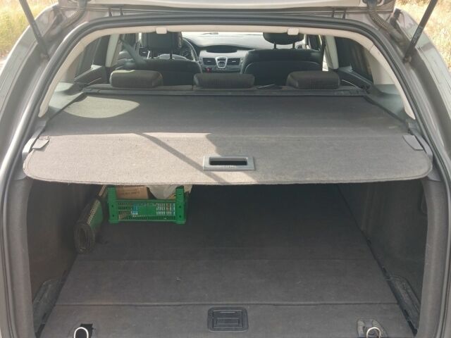 Коричневый Рено Лагуна, объемом двигателя 2 л и пробегом 341 тыс. км за 2750 $, фото 4 на Automoto.ua