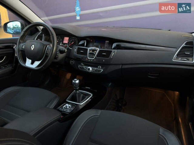 Рено Лагуна 2012 в Стрые на Automoto.ua Коричневый Рено Лагуна, объемом двигателя 1.5 л и пробегом 155 тыс. км за 8600 $, фото 48 на Automoto.ua