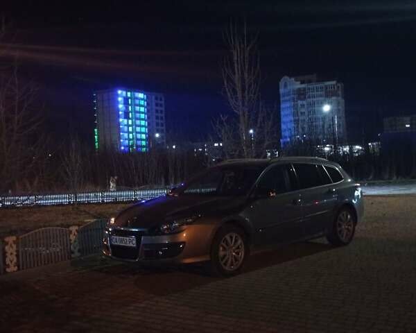 Коричневый Рено Лагуна, объемом двигателя 2 л и пробегом 210 тыс. км за 8400 $, фото 1 на Automoto.ua