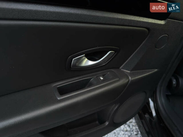 Рено Лагуна 2012 в Стрые на Automoto.ua Коричневый Рено Лагуна, объемом двигателя 1.5 л и пробегом 155 тыс. км за 8600 $, фото 43 на Automoto.ua